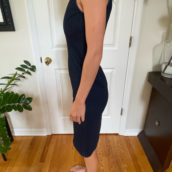 POLO RALPH LAUREN DENIM DRESS SIZE 2. SLEEVELESS WITH BACK ZIPPER. - Picture 2 of 4